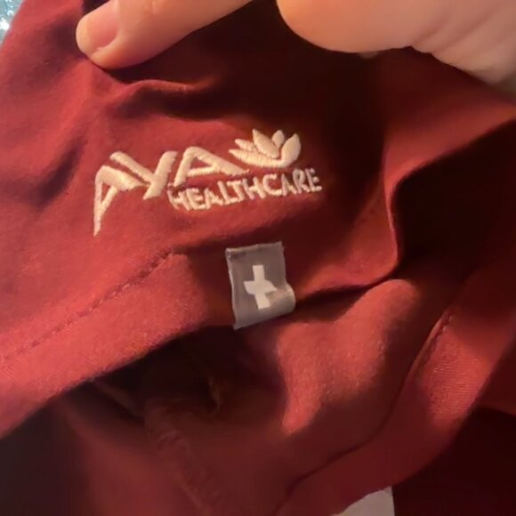 FIGS Catarina One-Pocket Scrub Top S AYA Healthcare - Picture 8 of 9